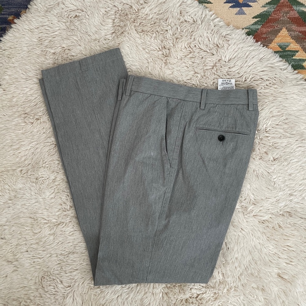 Banana Republic 31/32 Classic Fit Pants